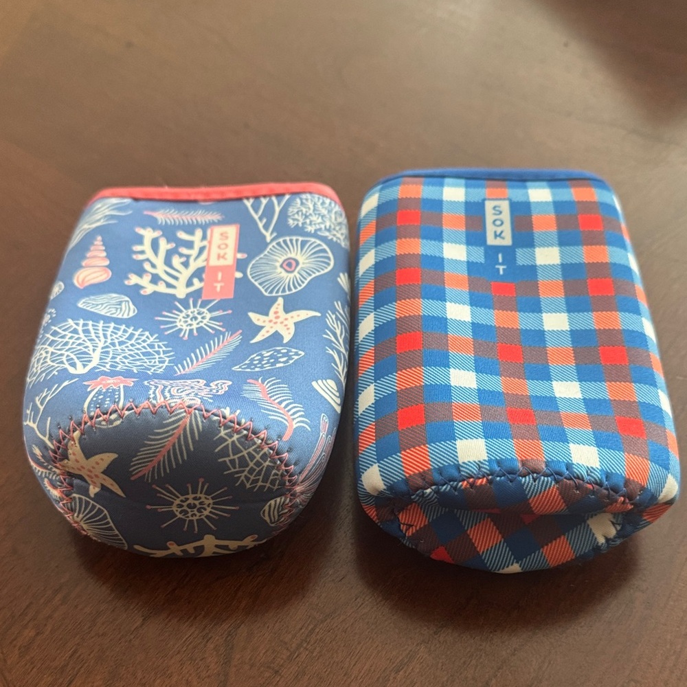 4/$30 Sale! NWOT Sok IT Javasok lot of Ocean and Plaid Neoprene Slim Can Sleeves